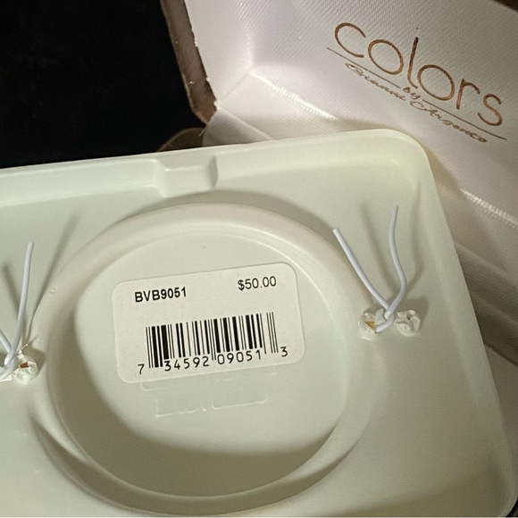 Bangle Bracelet - Picture 3 of 4